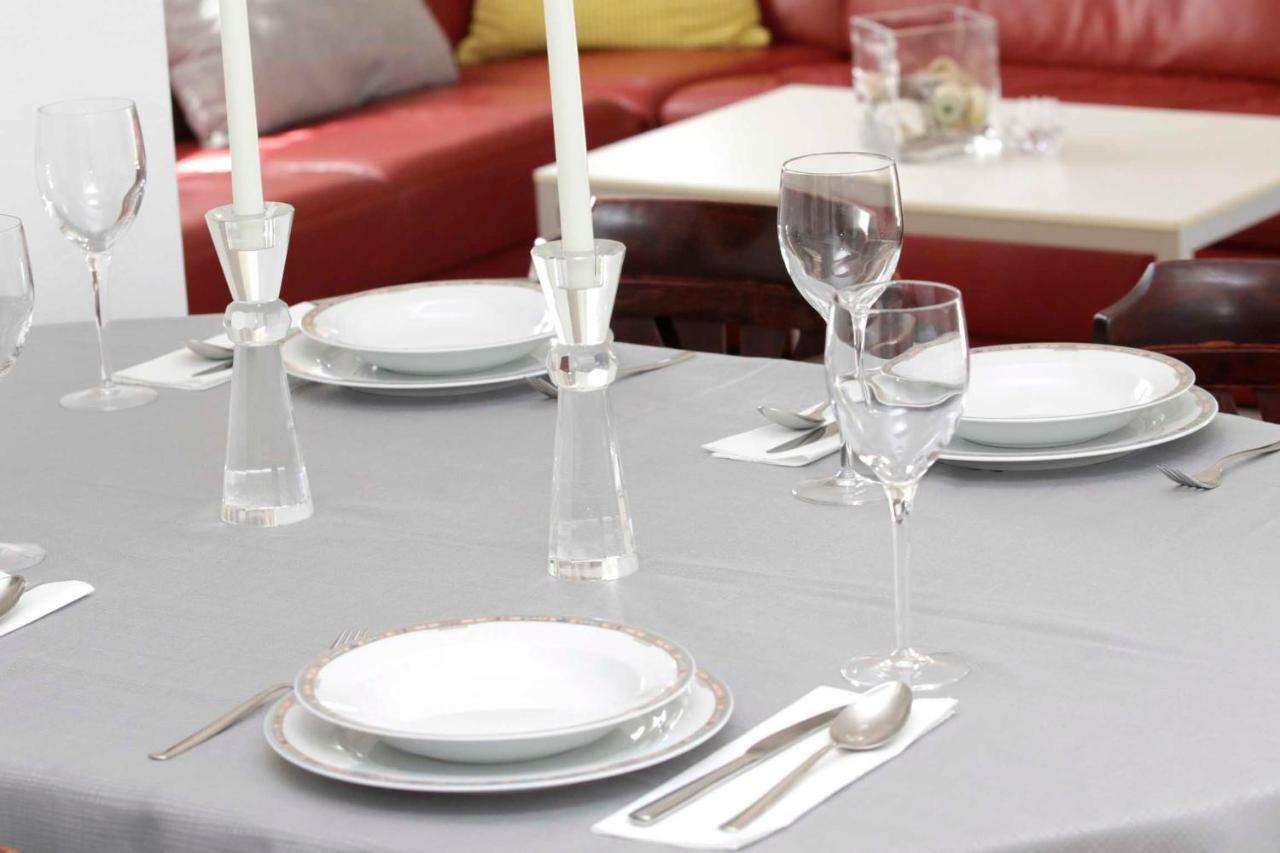 Apartments Besker Makarska Bagian luar foto